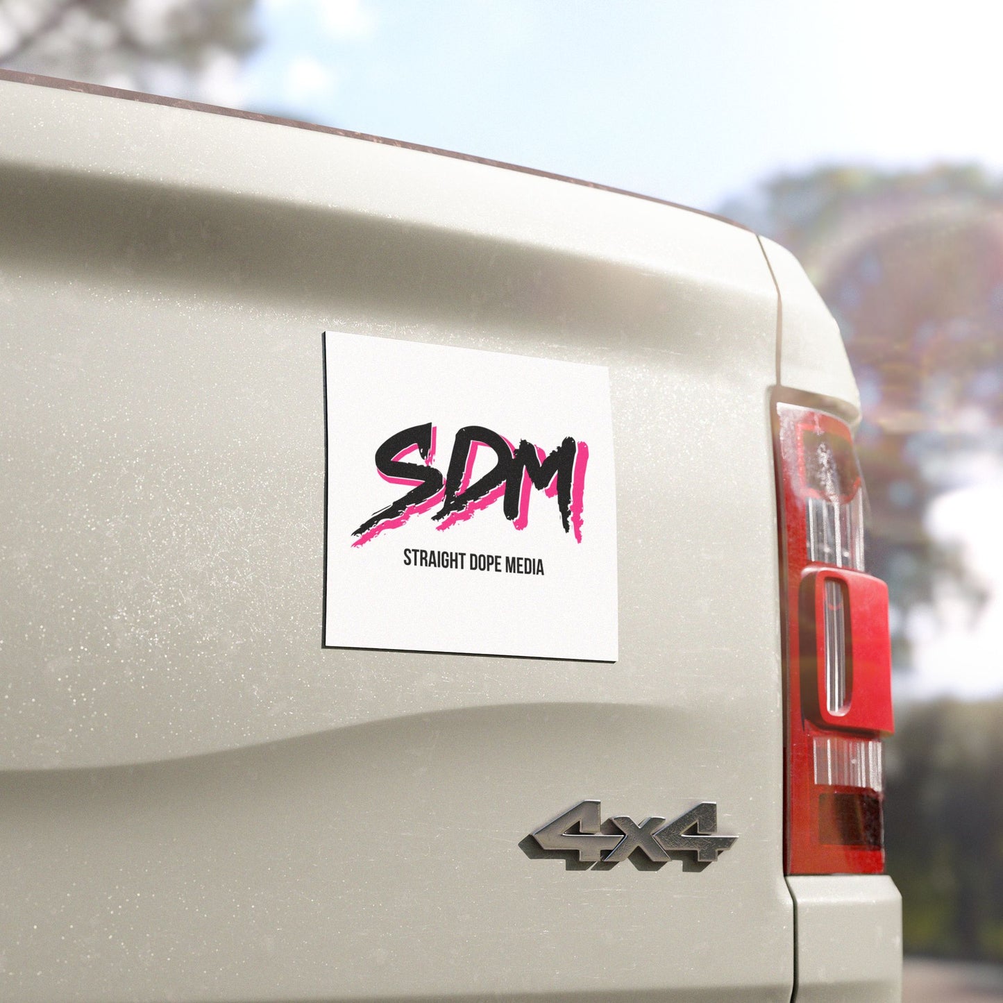 SDM Magnet